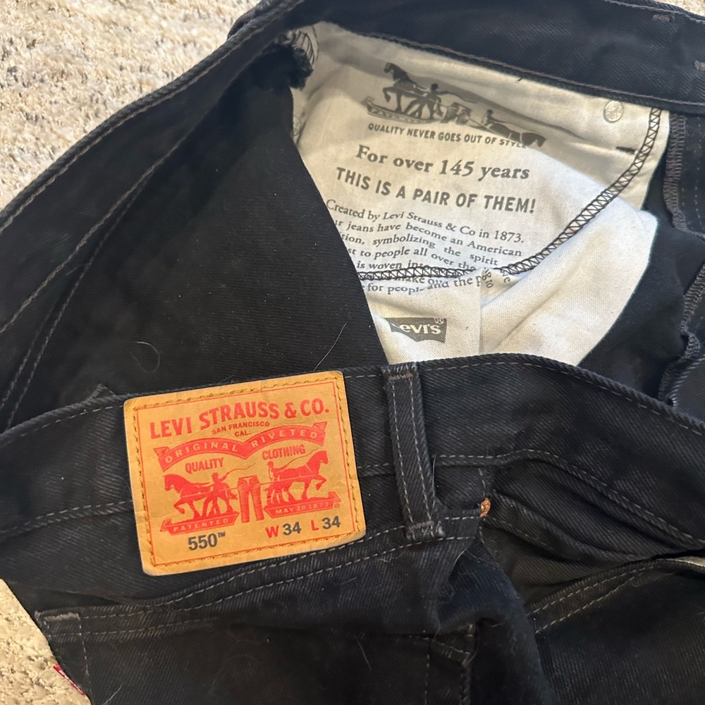 Levi's Black Relaxed Jeans Classic Style
